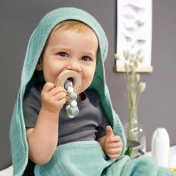 Lässig Greif- & Beißring aus Holz mit Silikonkette - Little Chums Cat -Wickeln Verkaufsladen lassig greif beissring aus holz mit silikonkette little chums cat 1313006108 d4